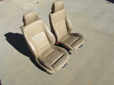 BMW Front Sport Seats Electric w/ Memory (Pair) 52107135539 E90 E91 E84 323i 325i 328i 330i 335 X1